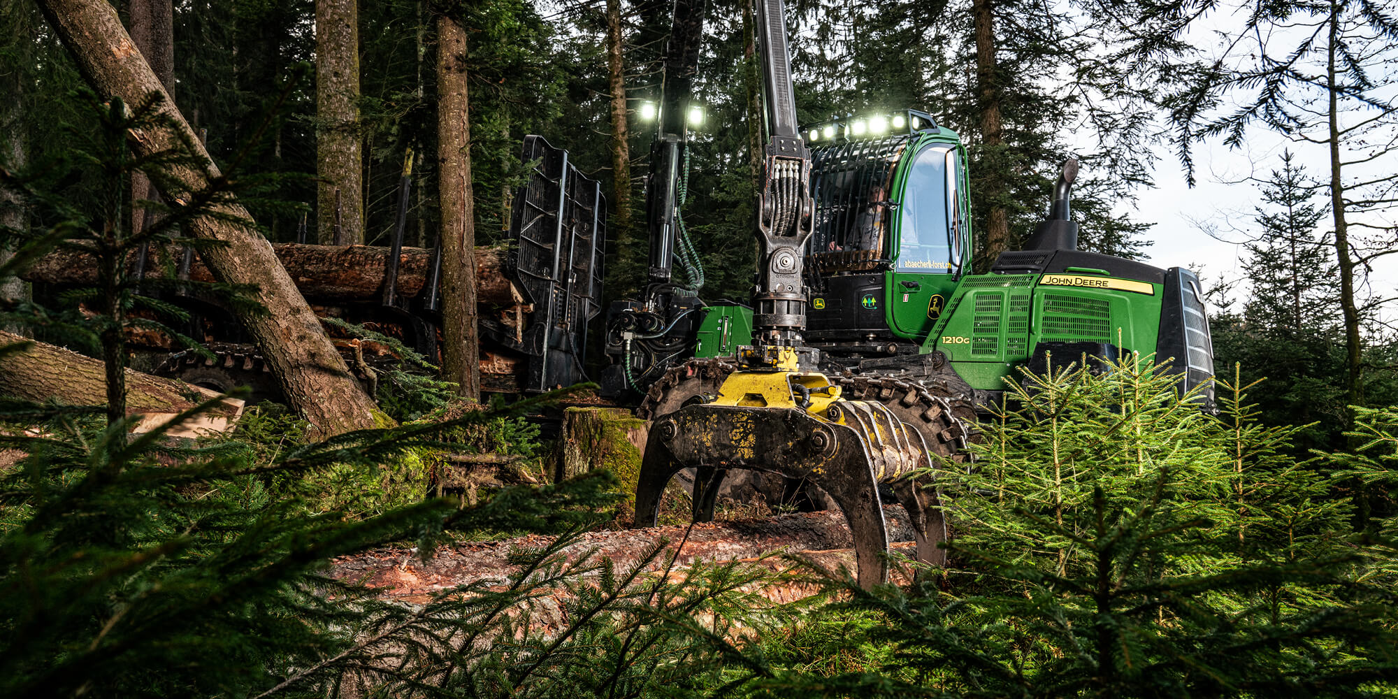 Vom Combi-Yarder über den Radharvester bis zum John Deere Forwarder